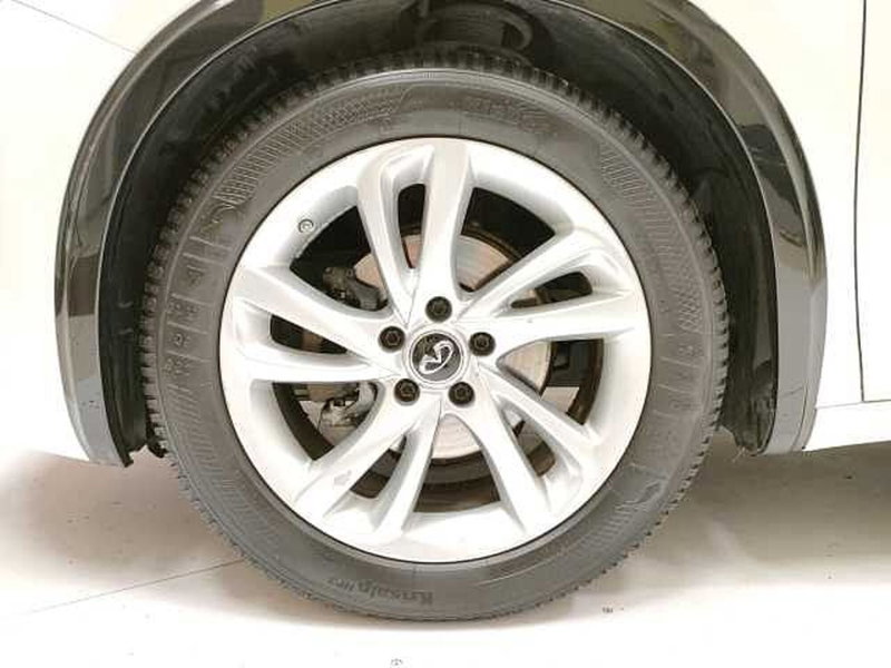 Infiniti Q30 usata a Teramo (7)