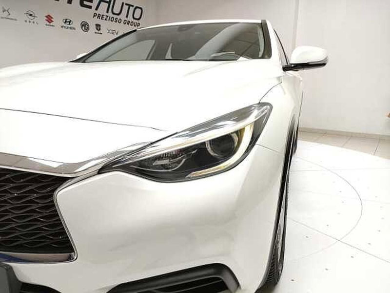 Infiniti Q30 usata a Teramo (8)