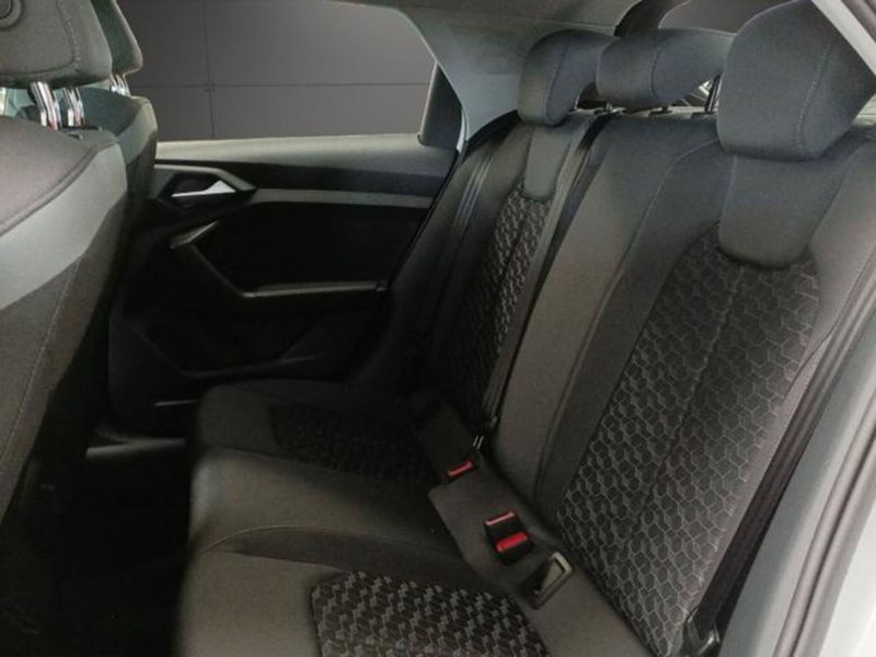 Audi A1 Sportback nuova a Milano (15)