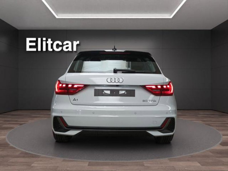 Audi A1 Sportback nuova a Milano (5)