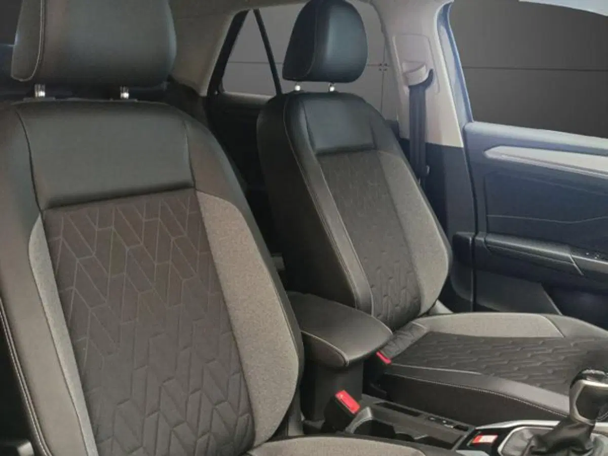 Volkswagen T-Roc usata a Milano (16)
