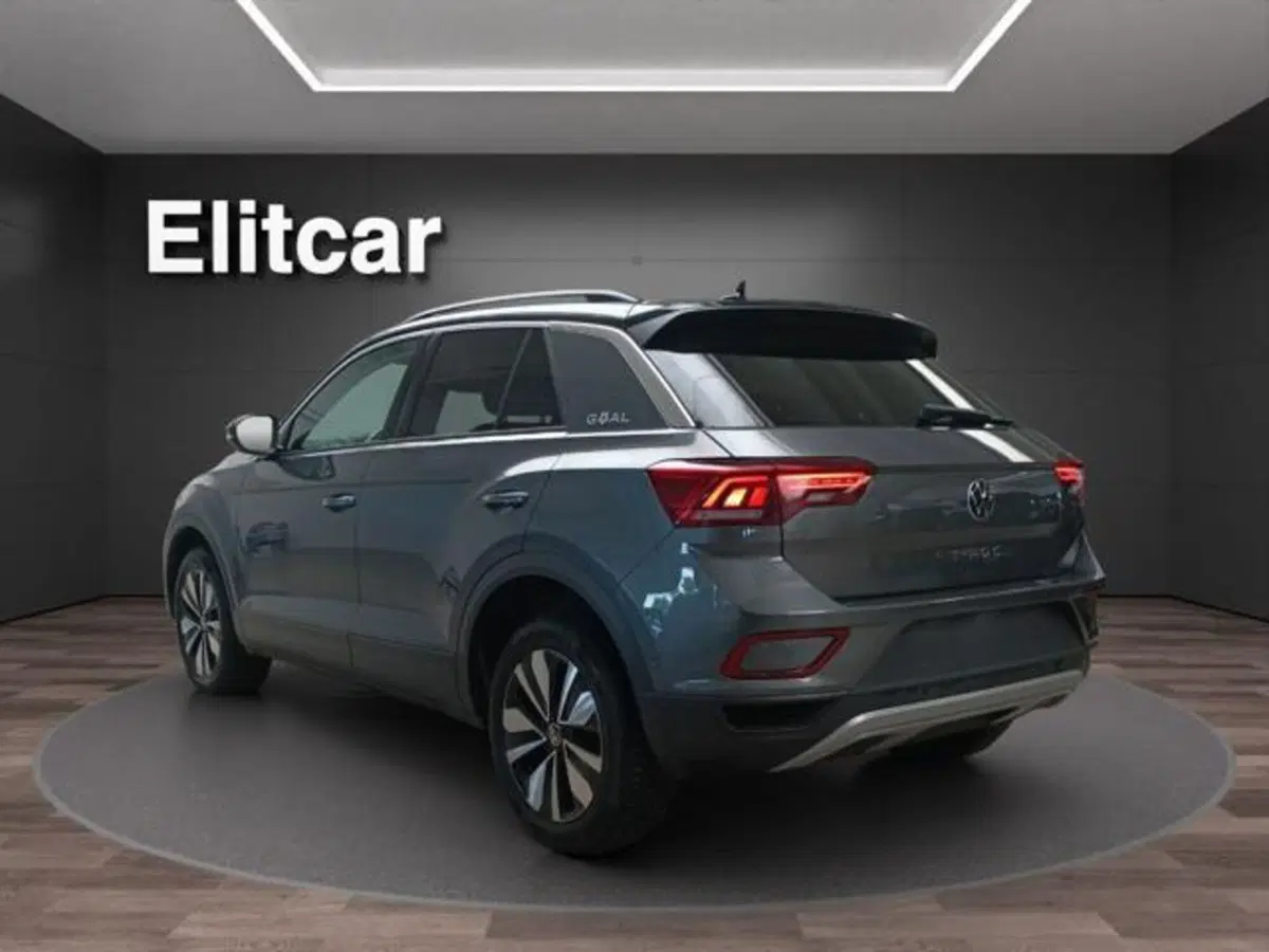 Volkswagen T-Roc usata a Milano (6)