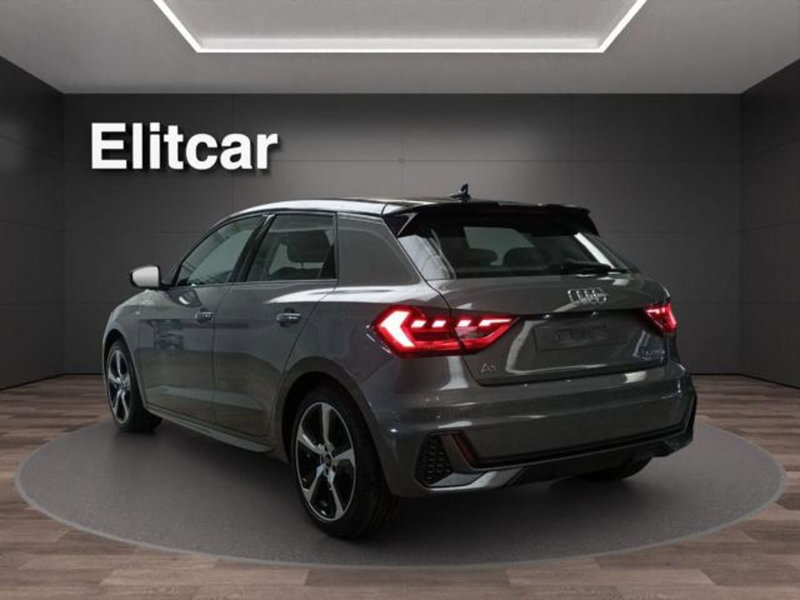 Audi A1 Sportback nuova a Milano (3)