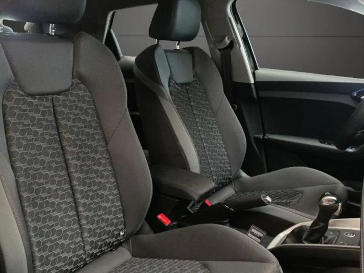 Audi A1 Sportback nuova a Milano (14)