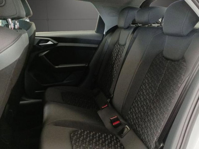 Audi A1 Sportback nuova a Milano (15)