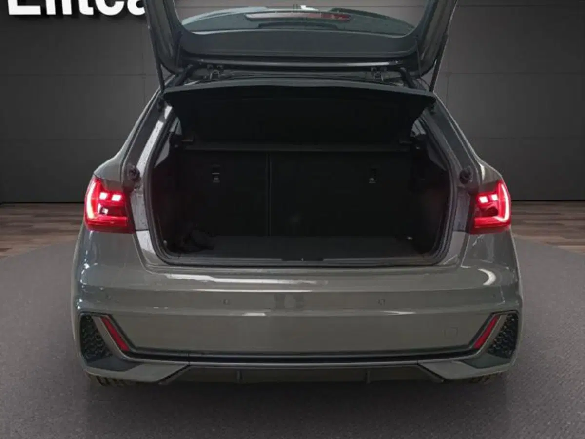 Audi A1 Sportback nuova a Milano (17)