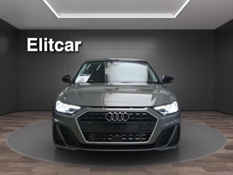 Audi A1 Sportback nuova a Milano (2)