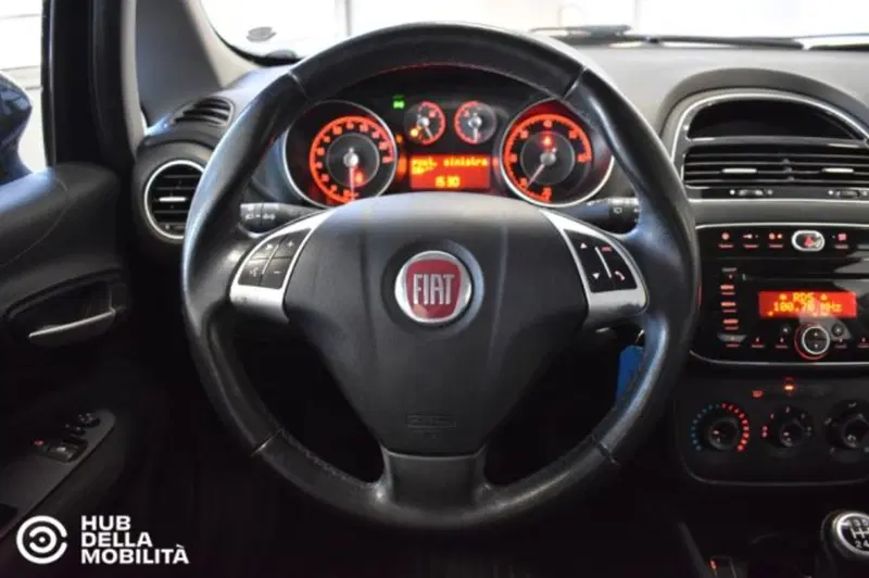 Fiat Punto usata a Perugia (9)