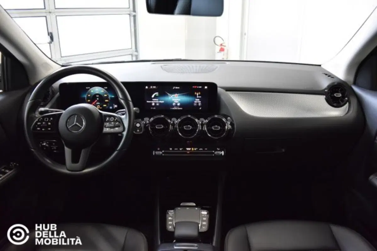 Mercedes-Benz GLA SUV usata a Perugia (10)