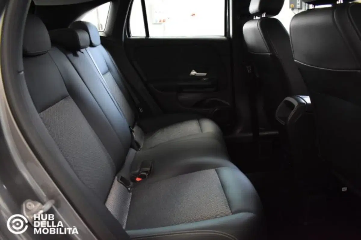 Mercedes-Benz GLA SUV usata a Perugia (19)