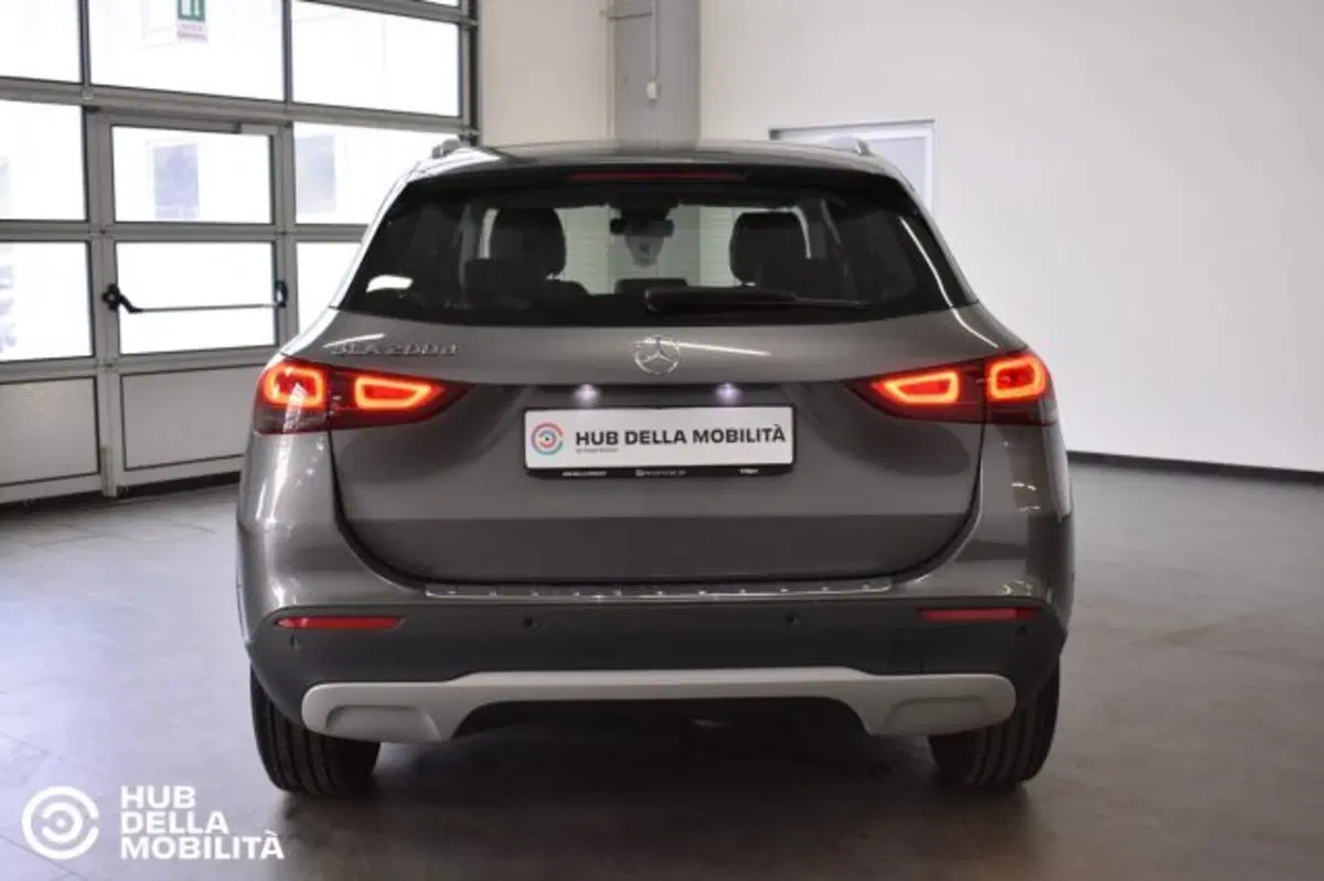 Mercedes-Benz GLA SUV usata a Perugia (5)