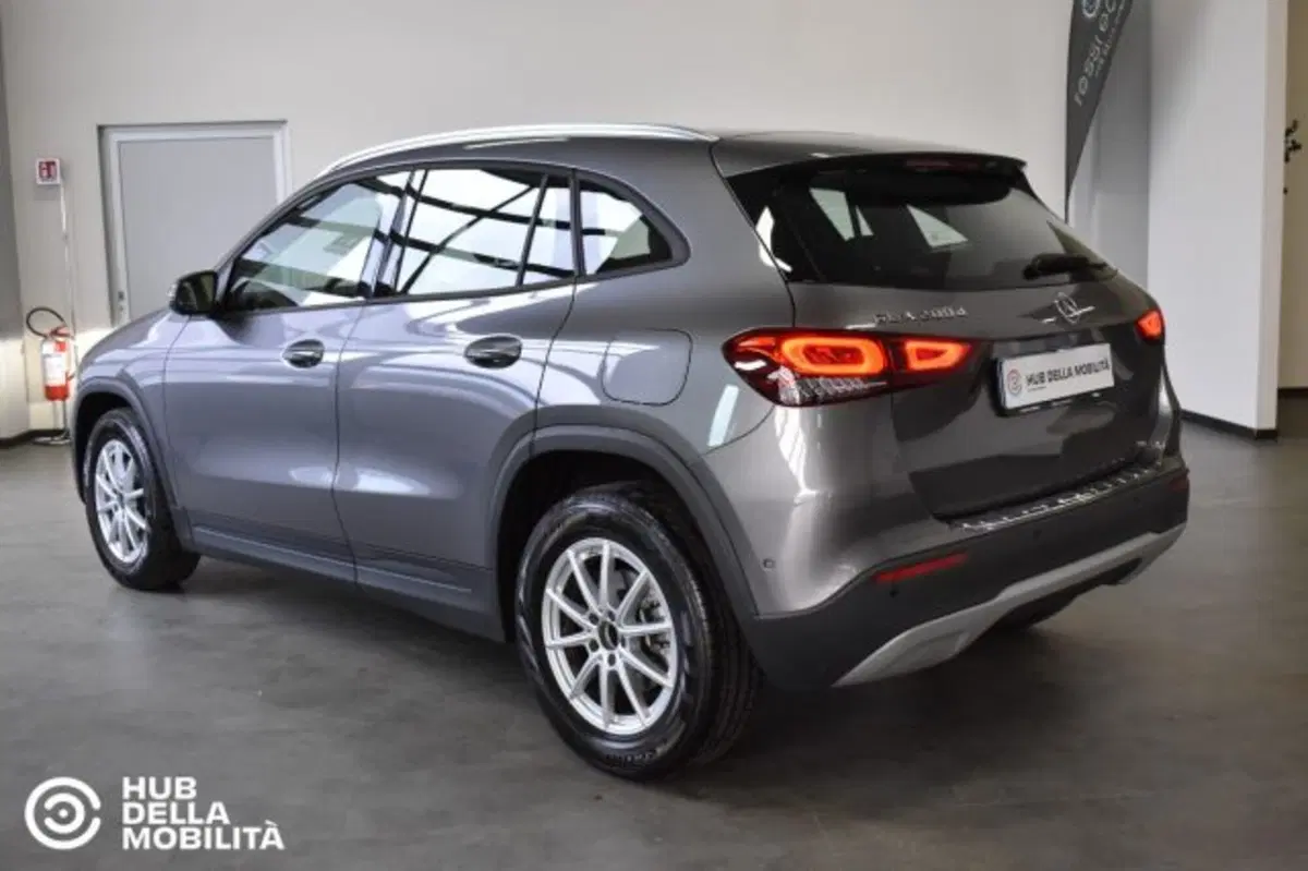 Mercedes-Benz GLA SUV usata a Perugia (6)