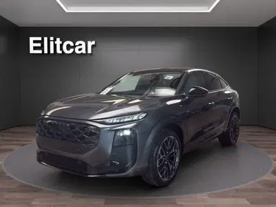 Audi Q3 Sportback 35 TFSI nuova a Dormelletto
