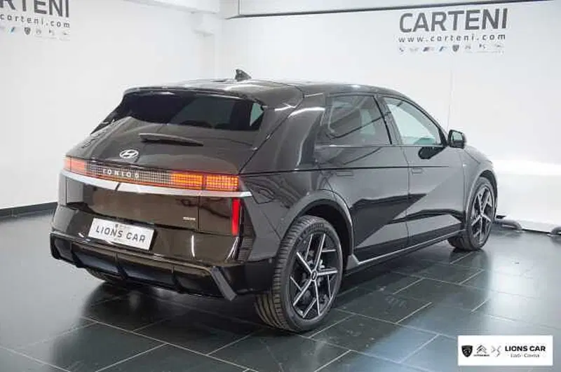 Hyundai Ioniq 5 usata a Lodi (4)
