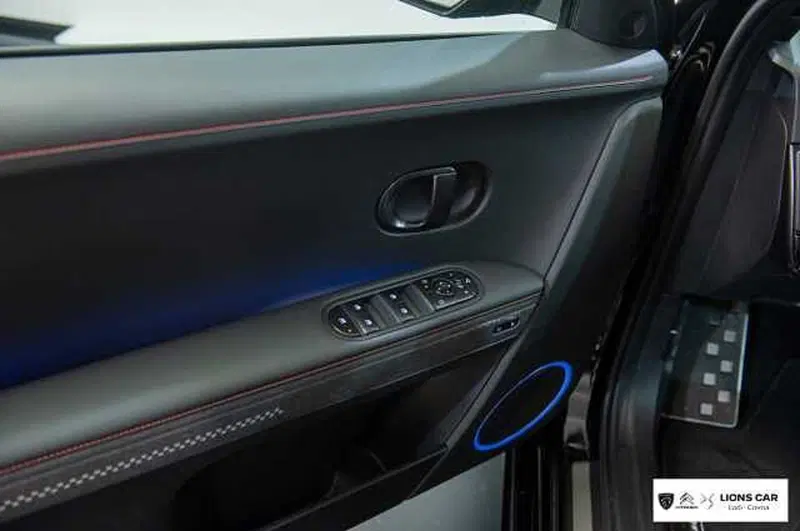 Hyundai Ioniq 5 usata a Lodi (9)