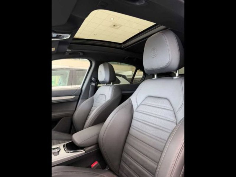 Alfa Romeo Stelvio usata a Caltanissetta (12)