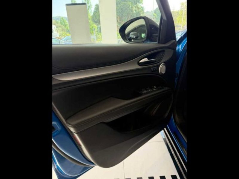 Alfa Romeo Stelvio usata a Caltanissetta (13)