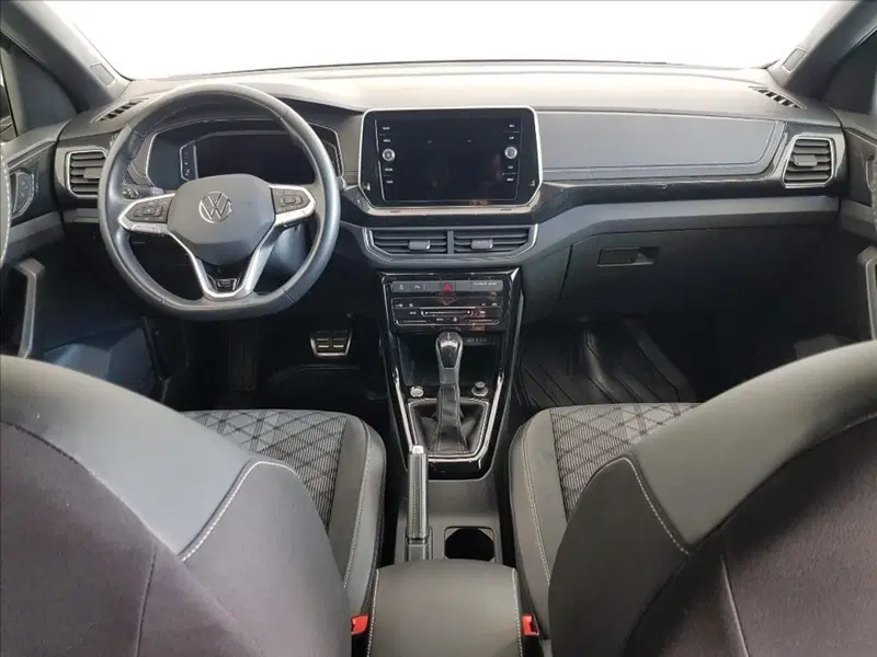 Volkswagen T-Cross usata a Lucca (13)
