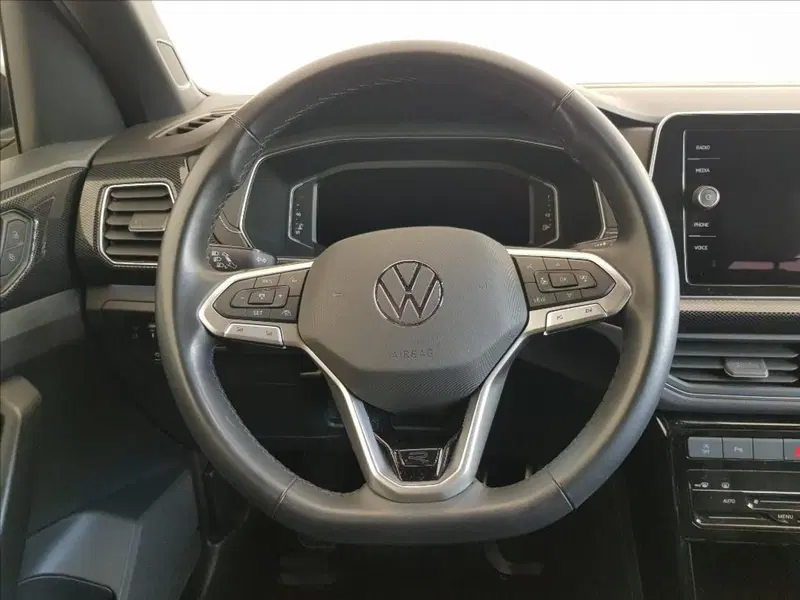 Volkswagen T-Cross usata a Lucca (14)