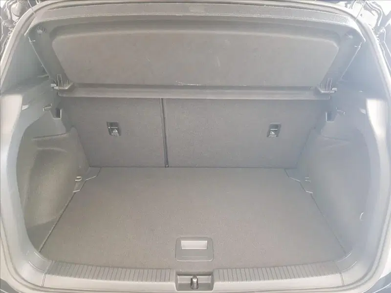 Volkswagen T-Cross usata a Lucca (17)