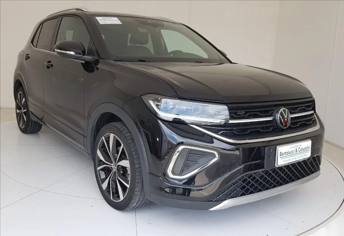 Volkswagen T-Cross usata a Lucca (7)