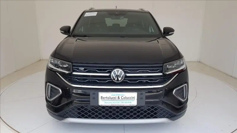 Volkswagen T-Cross usata a Lucca (9)