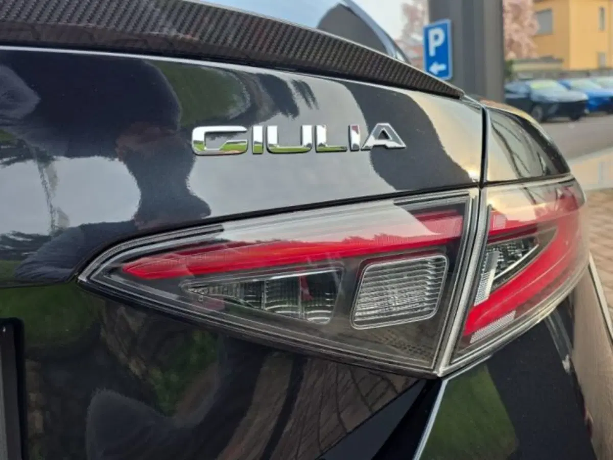 Alfa Romeo Giulia nuova a Monza e Brianza (15)