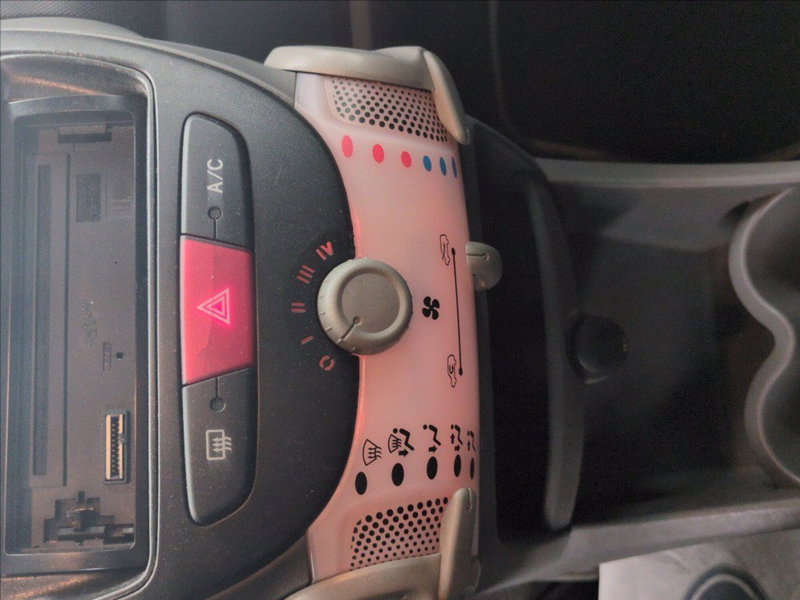 Toyota Aygo usata a Milano (11)
