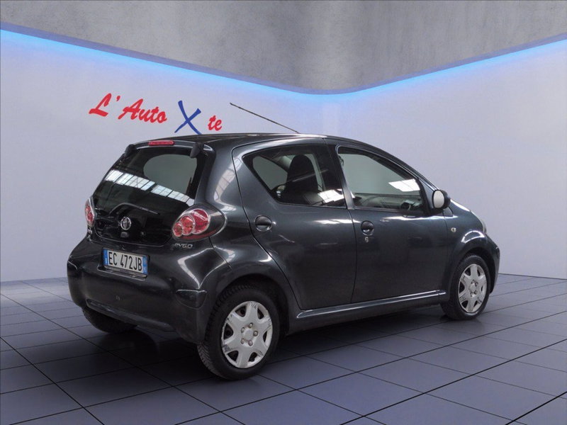 Toyota Aygo usata a Milano (6)