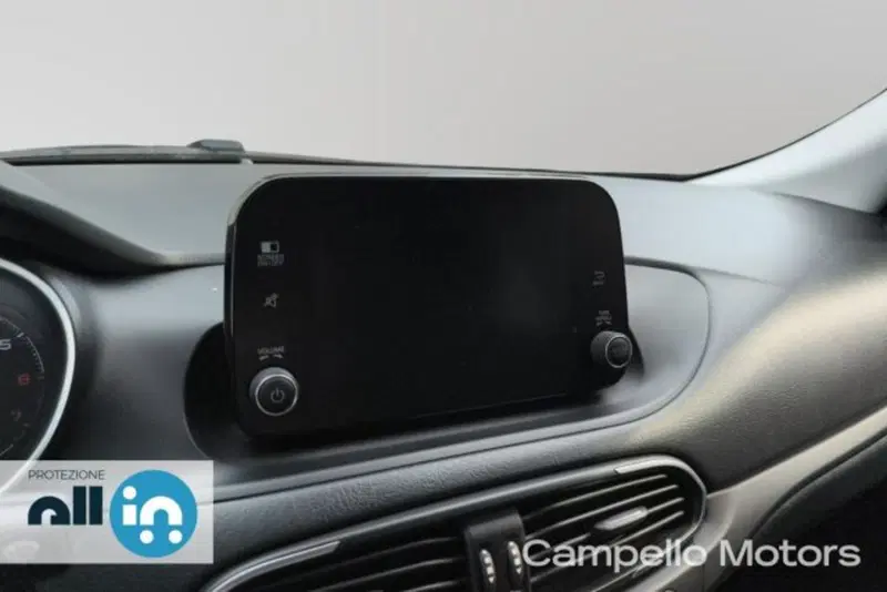 Fiat Tipo Station Wagon usata a Venezia (8)