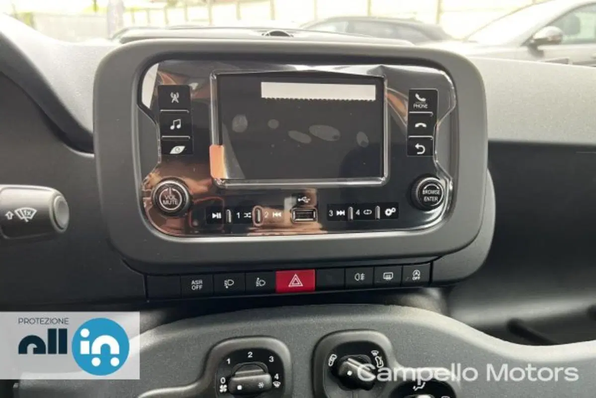 Fiat Panda nuova a Venezia (8)