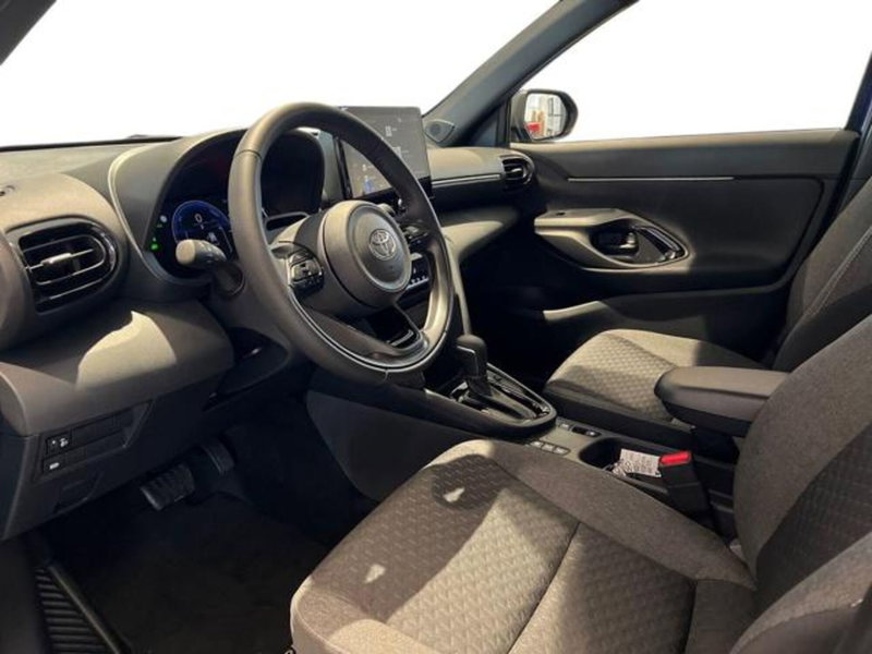 Toyota Yaris Cross nuova a Vercelli (5)
