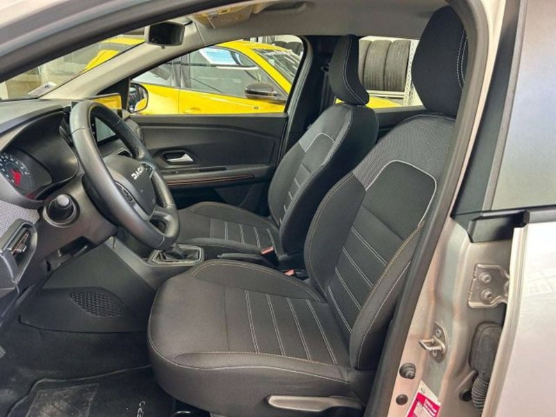 Dacia Sandero usata a Firenze (12)