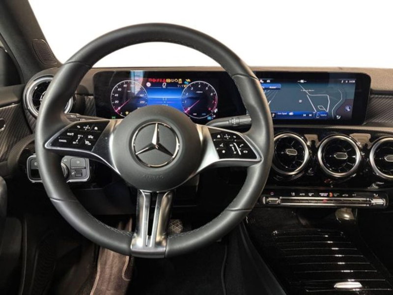 Mercedes-Benz Classe A usata a Bologna (11)