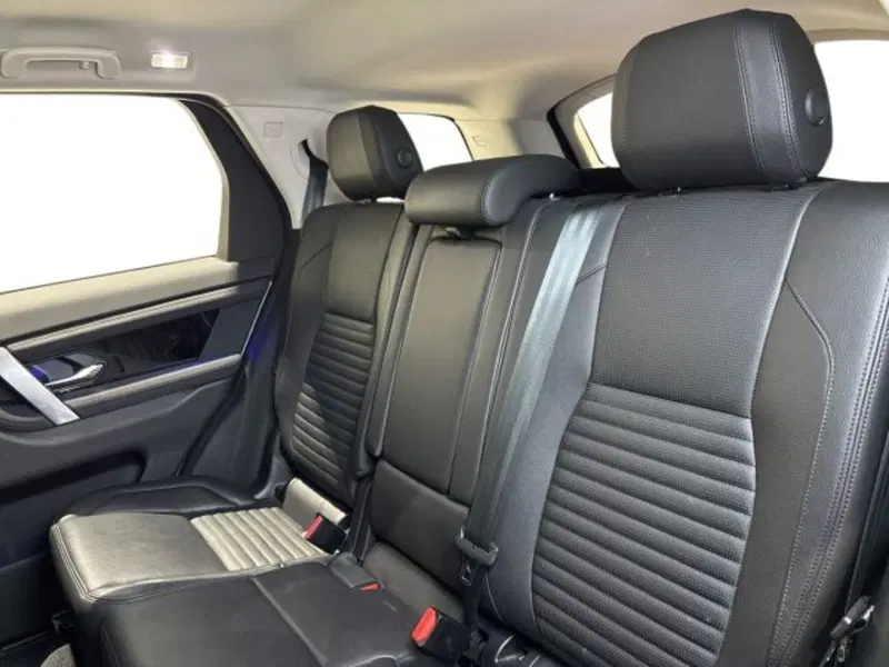 Land Rover Discovery Sport usata a Bologna (9)