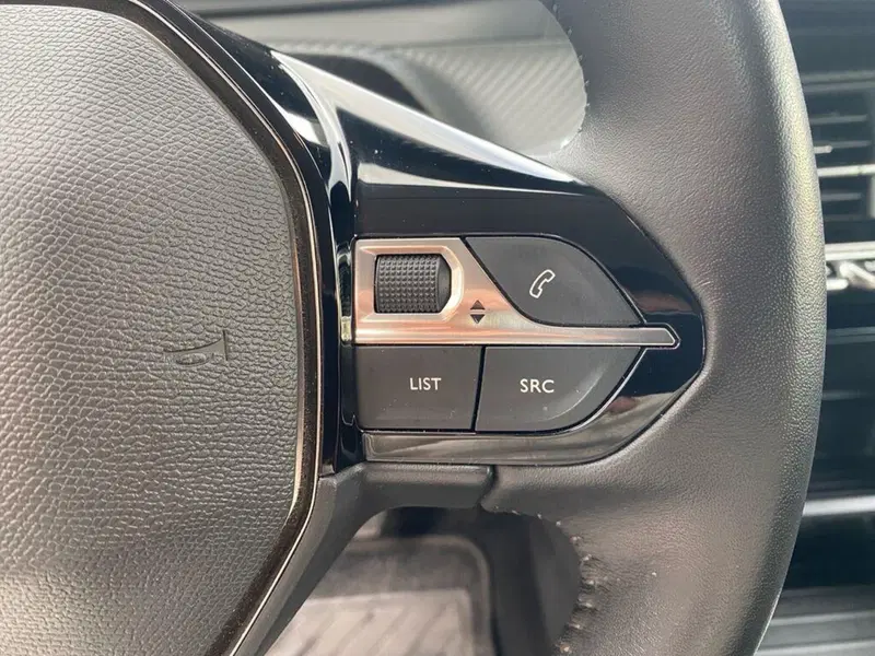 Peugeot 208 usata a Torino (14)