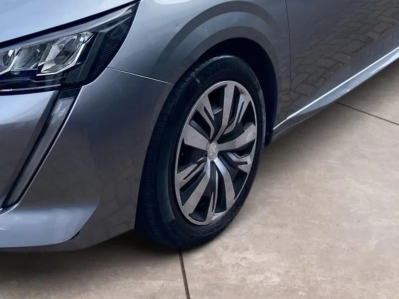 Peugeot 208 usata a Torino (15)