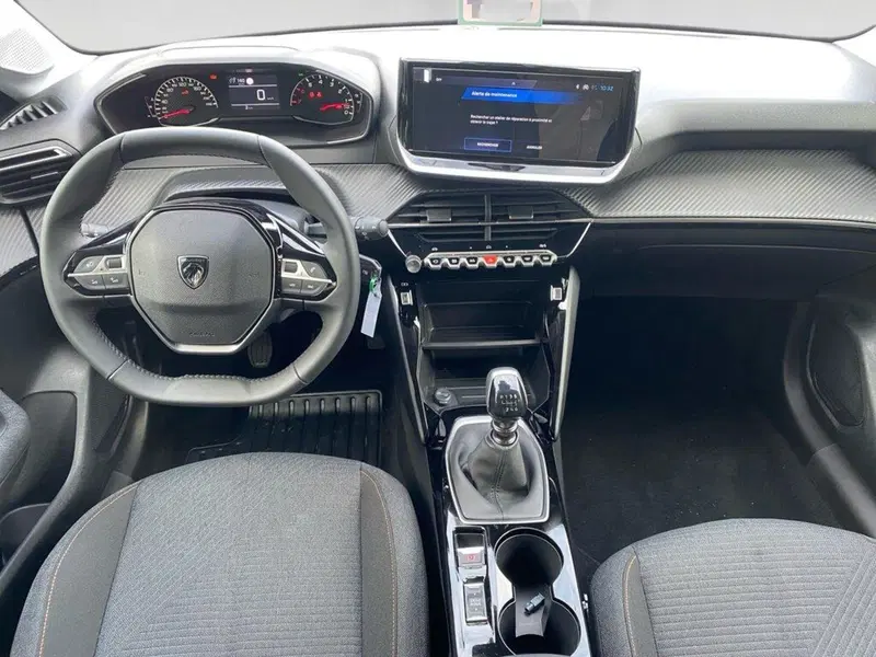 Peugeot 208 nuova a Torino (6)