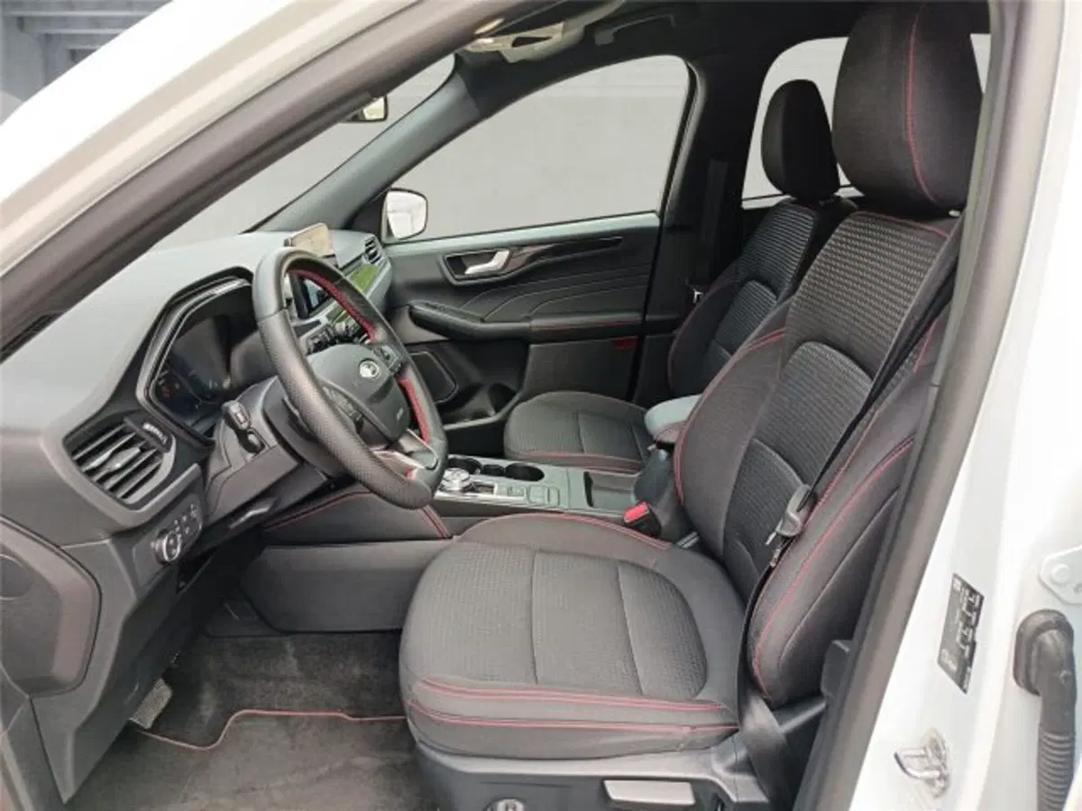 Ford Kuga usata a Bari (11)