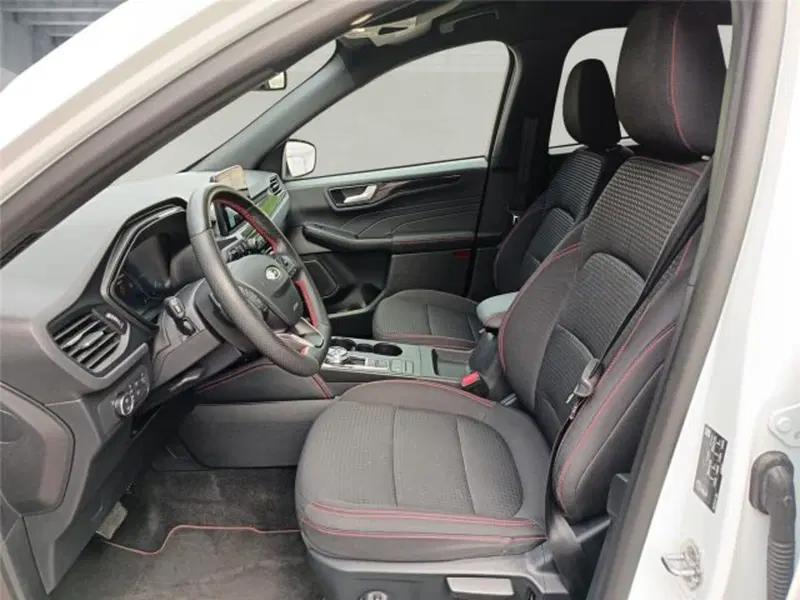 Ford Kuga usata a Bari (11)