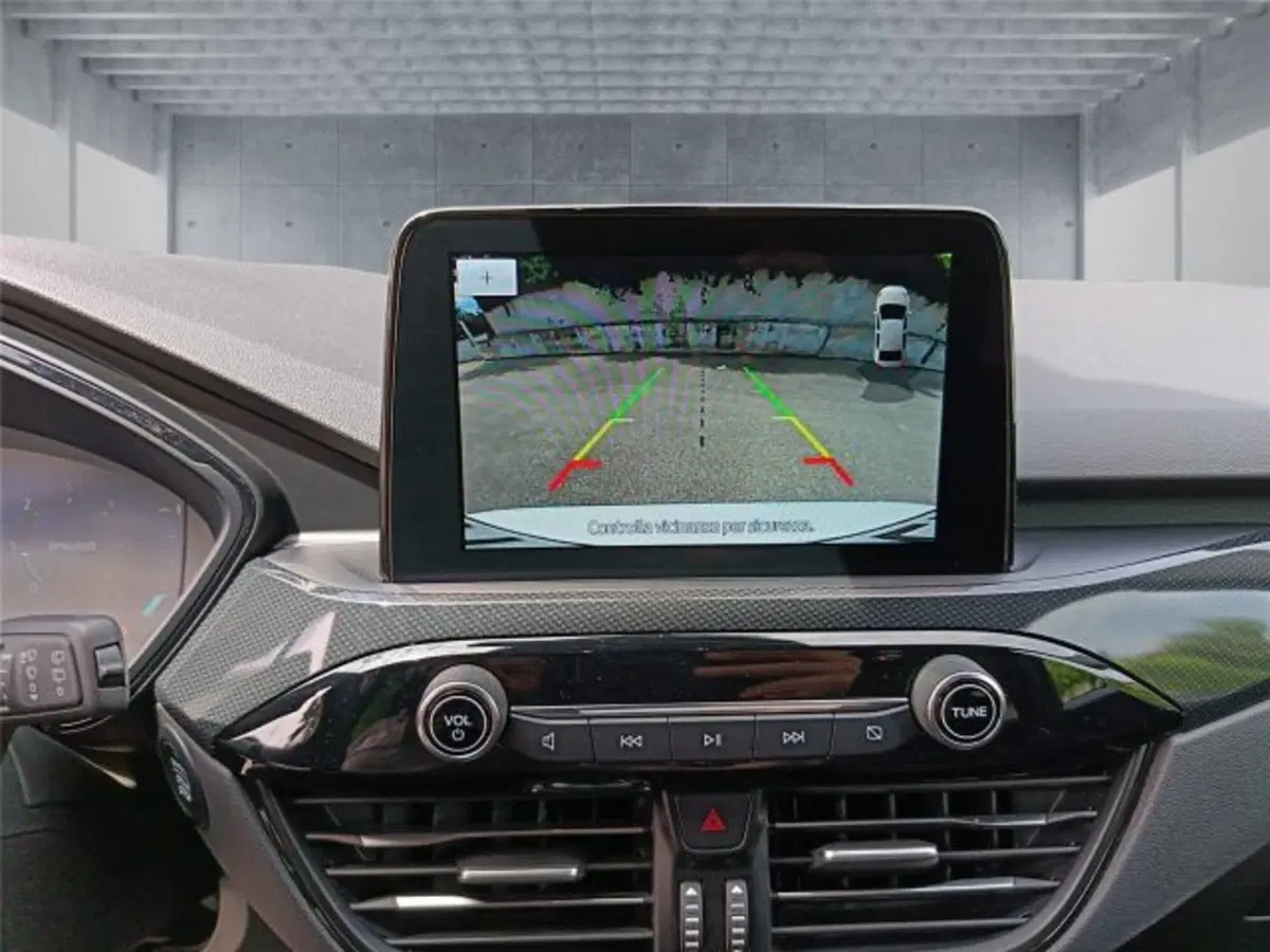Ford Kuga usata a Bari (19)