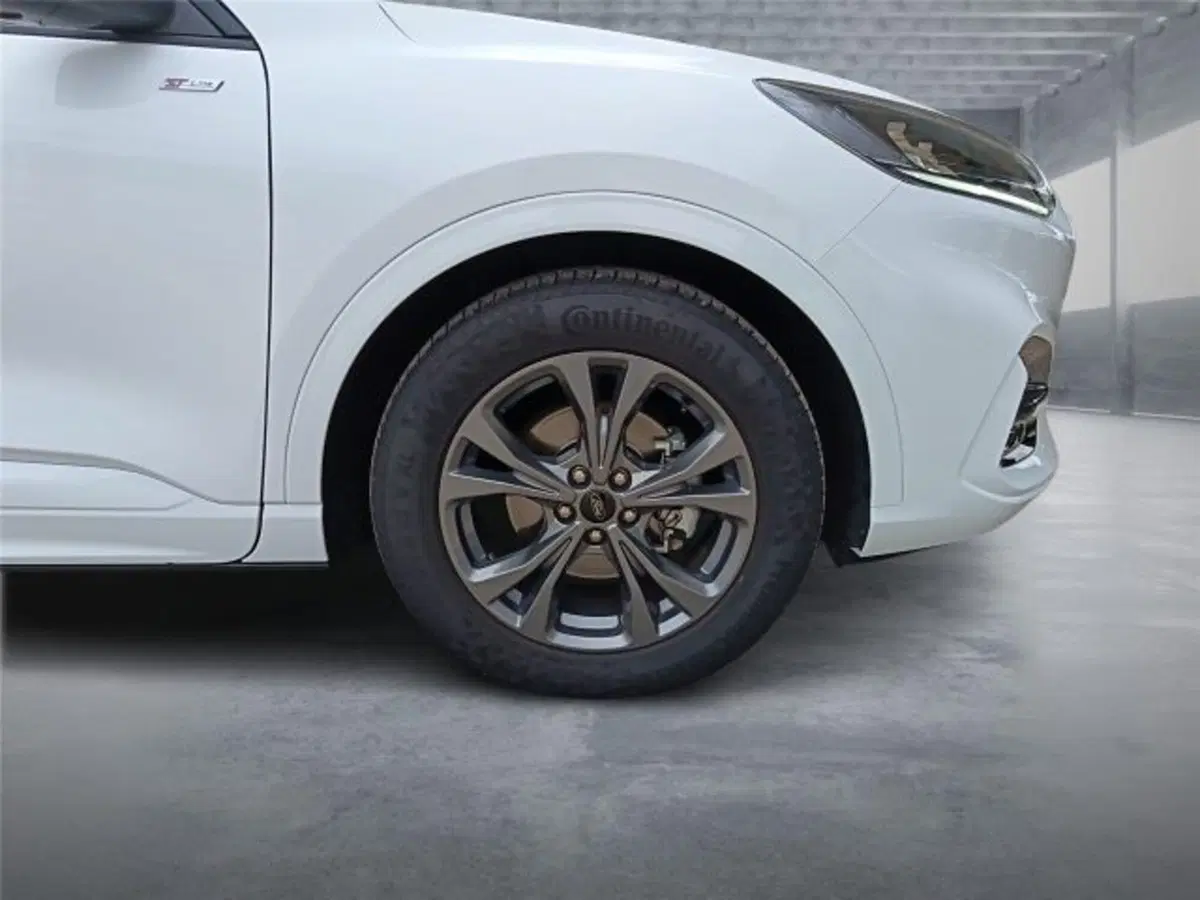 Ford Kuga usata a Bari (8)