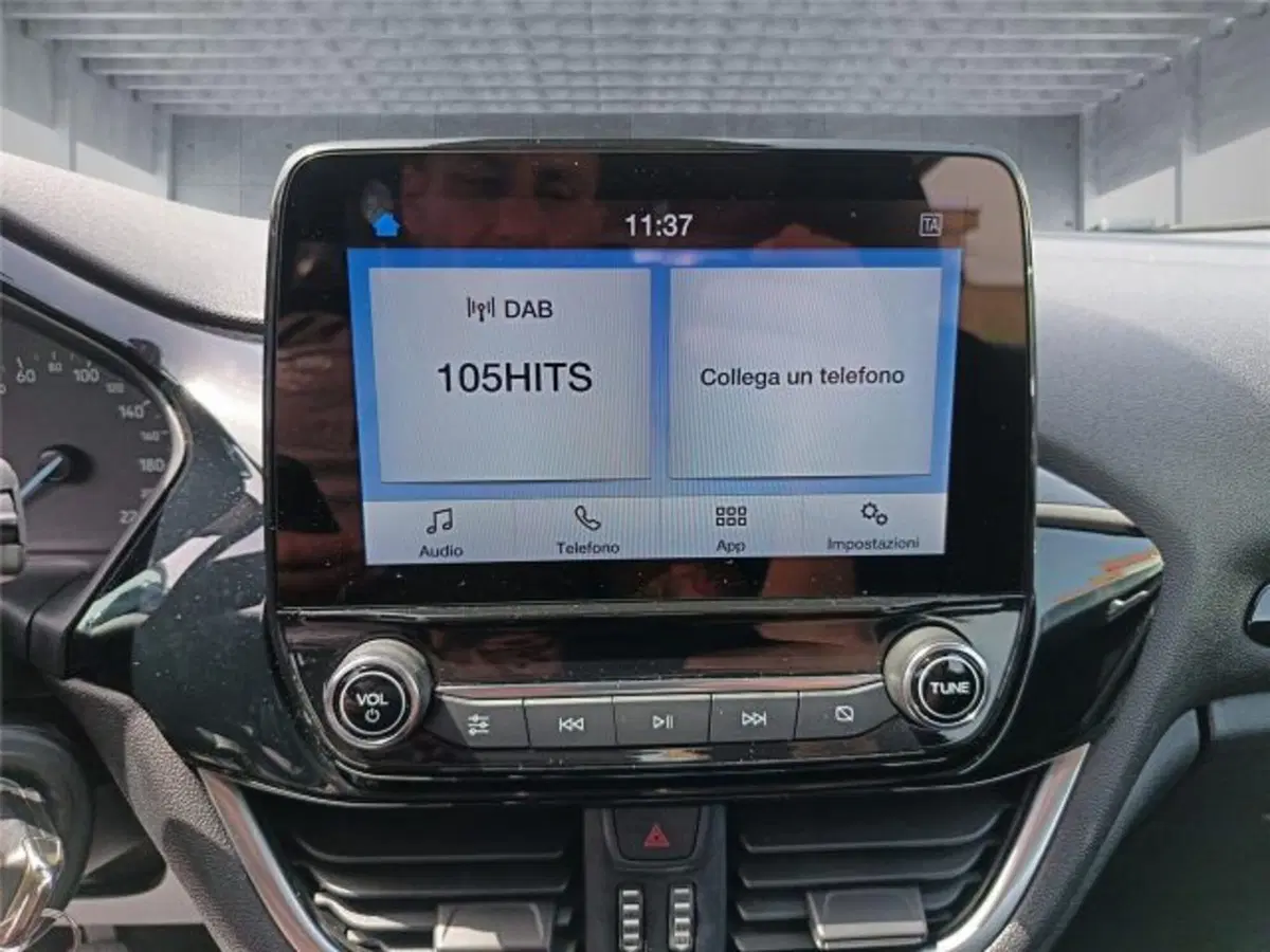 Ford Fiesta usata a Bari (14)
