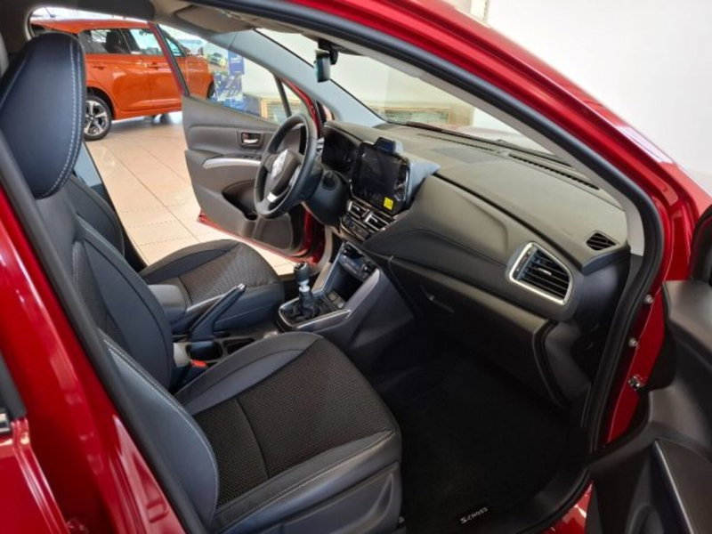 Suzuki S-Cross nuova a Reggio Emilia (17)