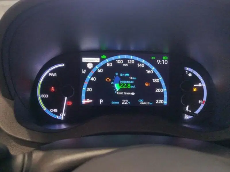 Toyota Yaris Cross usata a Sassari (9)