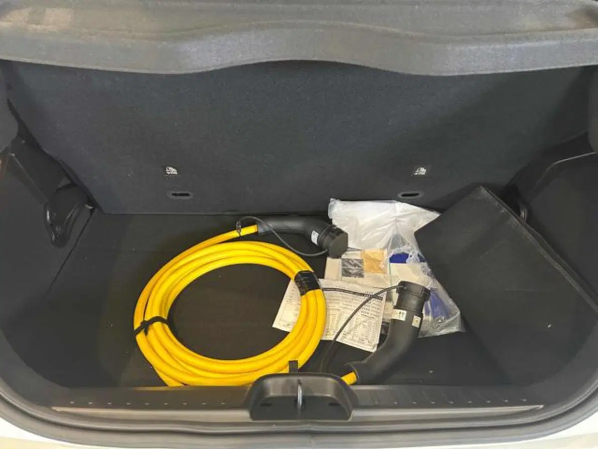 Fiat 500e nuova a Vercelli (13)