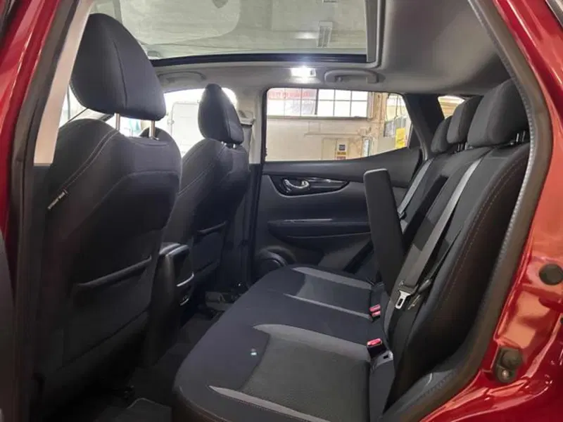 Nissan Qashqai usata a Vercelli (9)