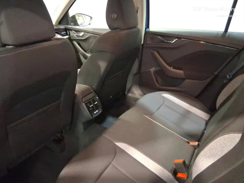 Skoda Kamiq nuova a Padova (14)