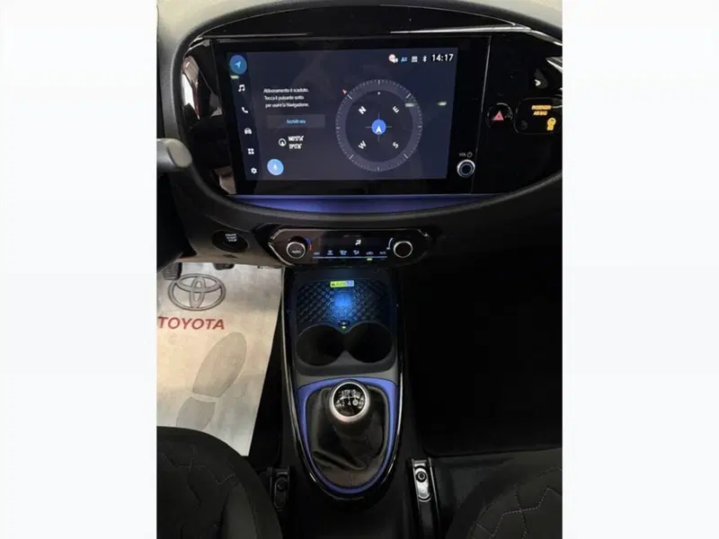 Toyota Aygo X usata a Monza e Brianza (12)
