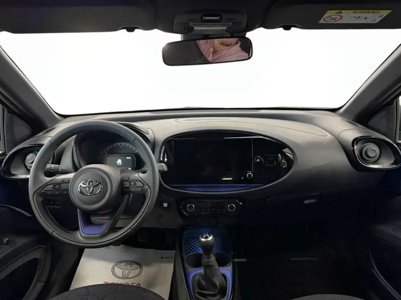 Toyota Aygo X usata a Monza e Brianza (8)